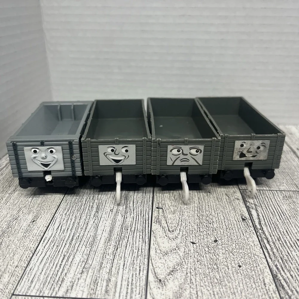 Thomas & Friends TrackMaster Troublesome Trucks Lot of 4 | Includes Tipping